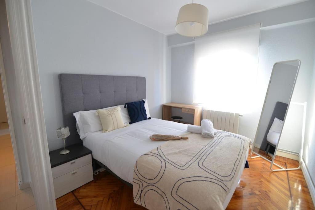 El Apartamento De San Manolo By Just Room Сантандер Екстериор снимка