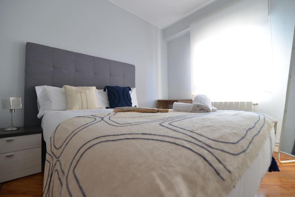 El Apartamento De San Manolo By Just Room Сантандер Екстериор снимка